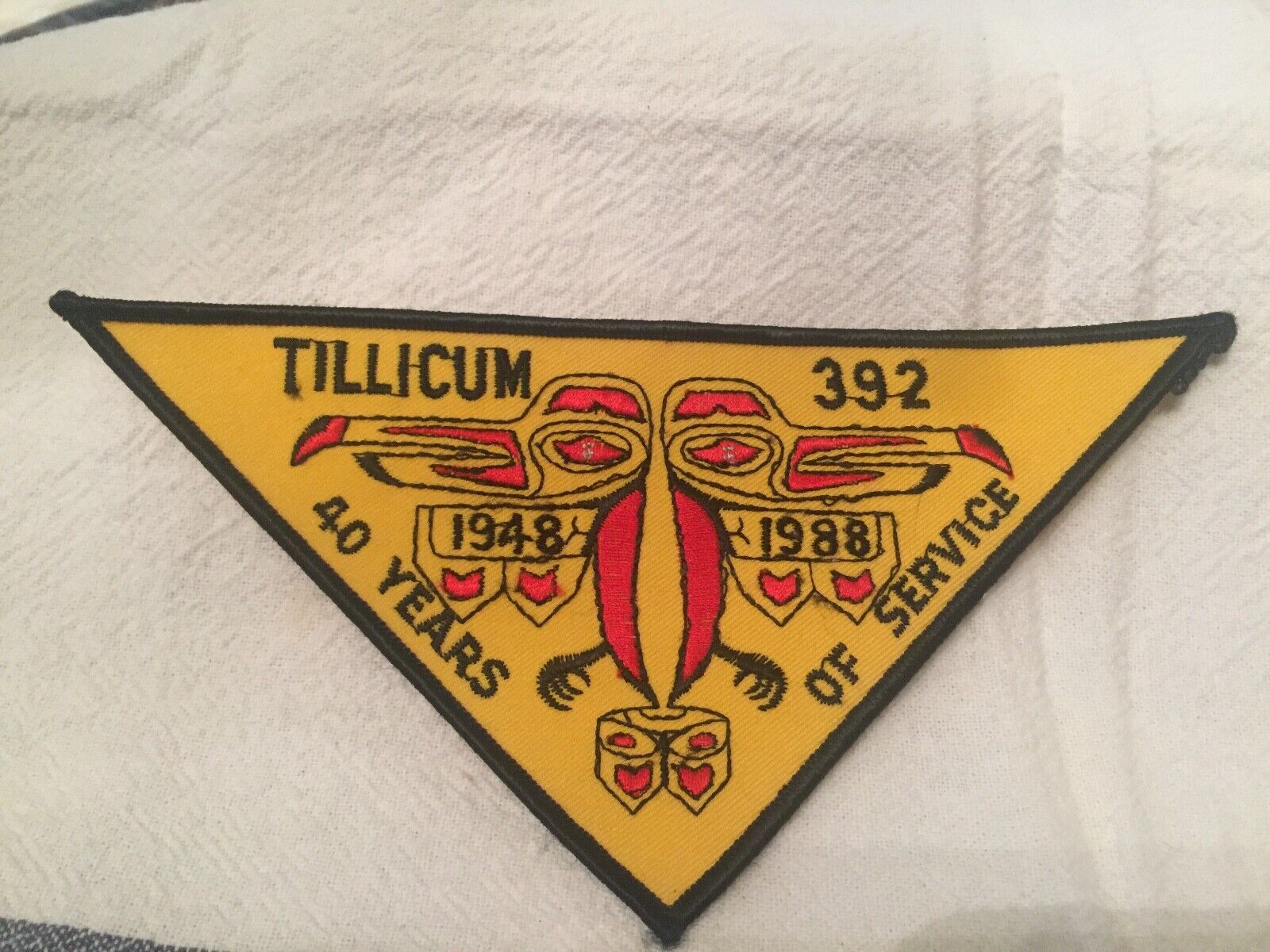 (b56)  Boy Scouts -  1948-1988 Tillicum 392 neckerchief patch