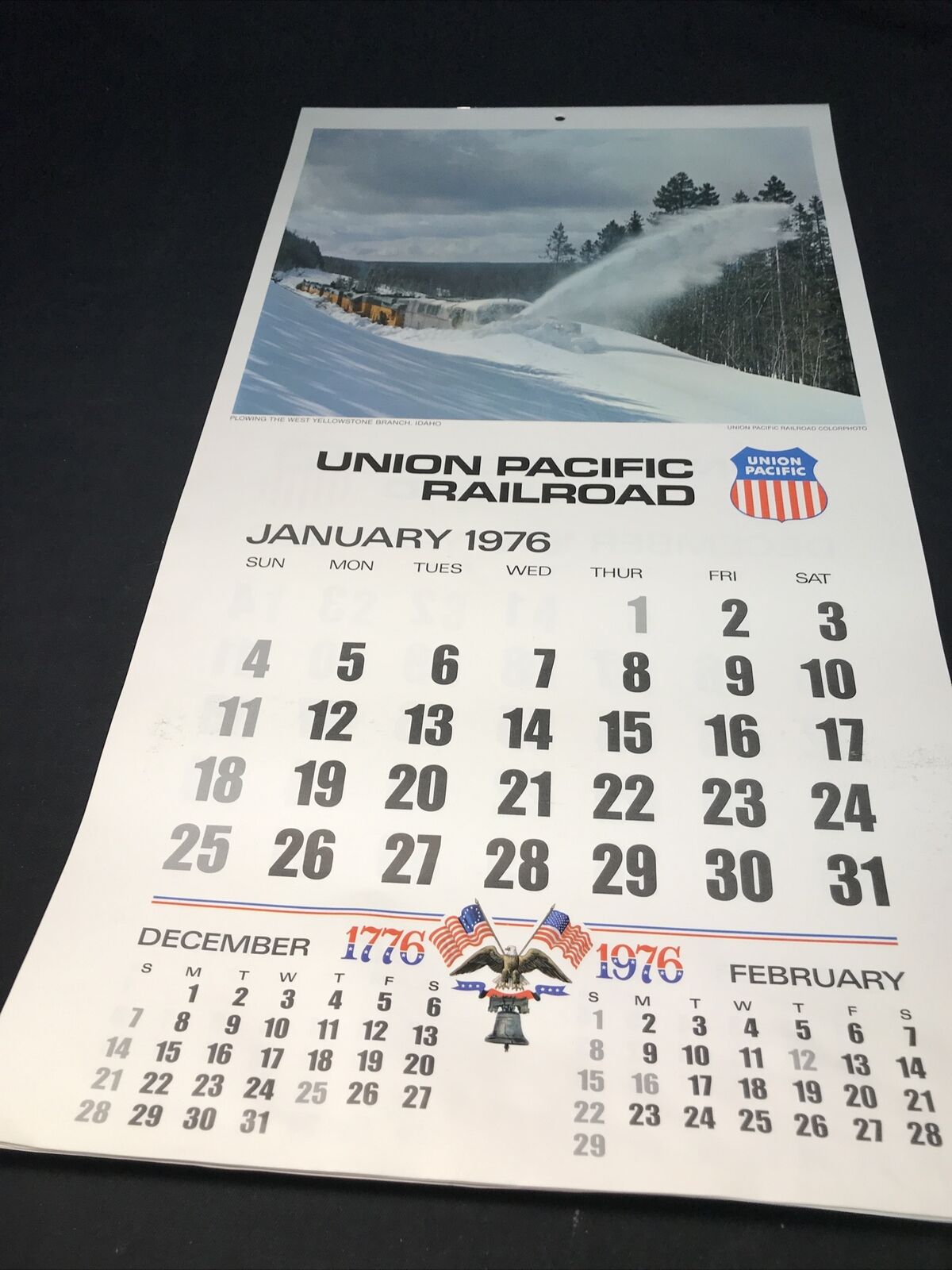 1976 UNION PACIFIC RAILROAD CALENDAR PHOTOS OF WESTERN UNITED STATES 23 x 12 1/2