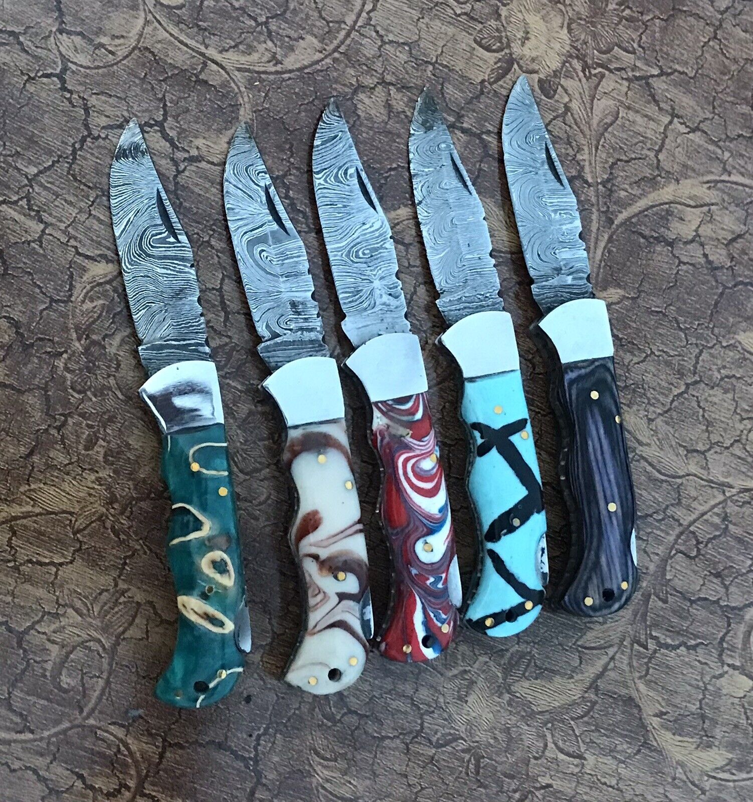 5 pie Custom Hand Made Damascus Steel Folding Pocket knifes... 006